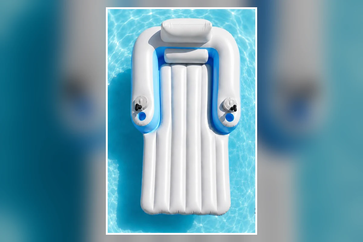 Top view of the blue and white Cruise D2 in a swimming pool